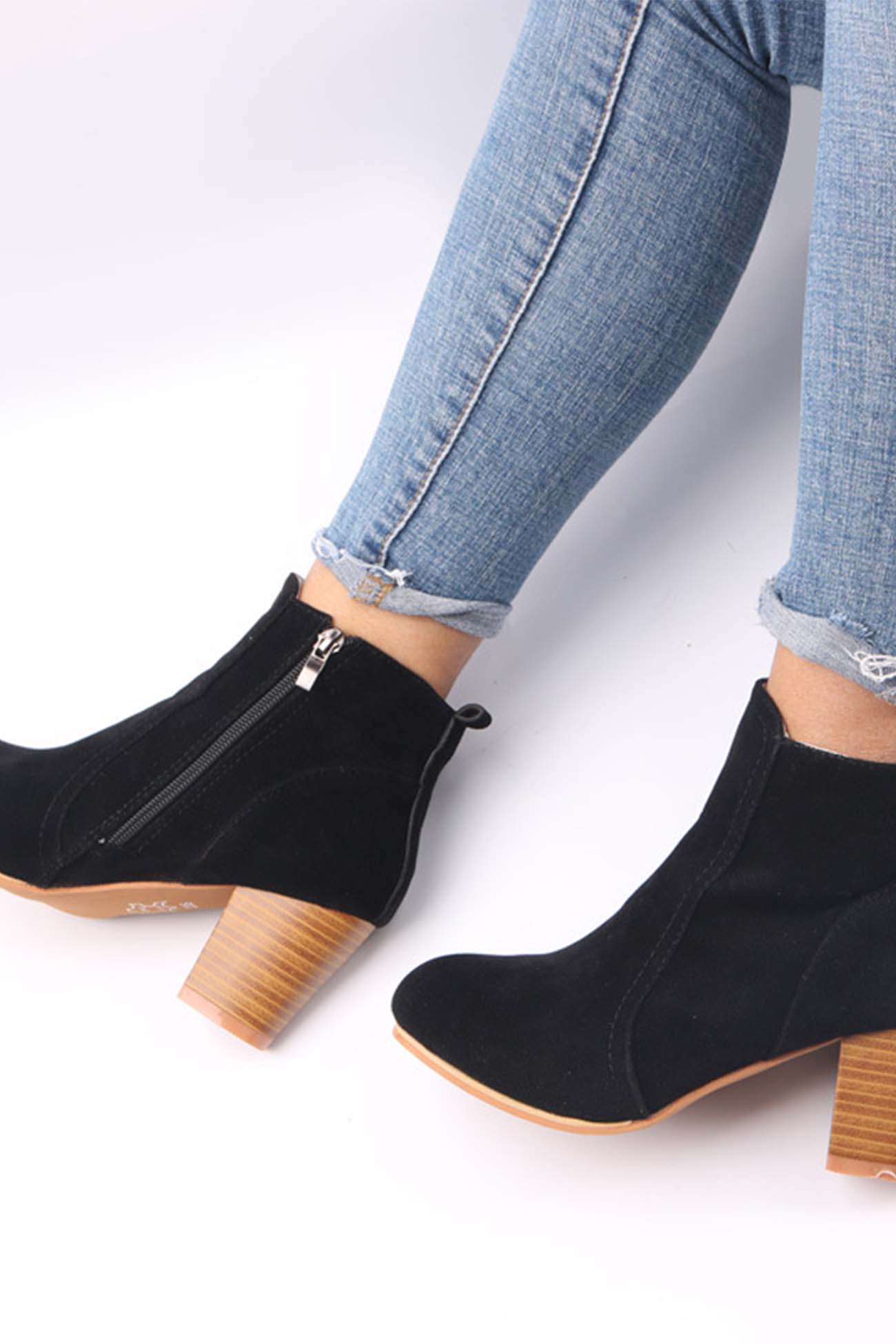 Bequeme Orthopädische Stiefel für den Alltag