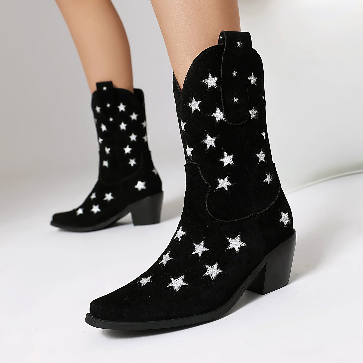 Schicke Orthopädische Stiefel mit einzigartigem Design