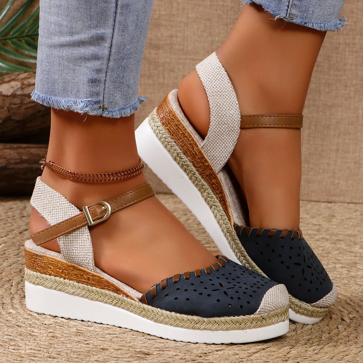 Vielseitige und stützende orthopädische Sandalen