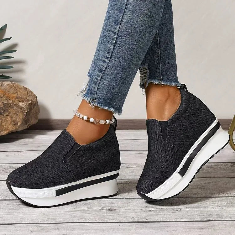 Maßgeschneiderte und bequeme orthopädische Turnschuhe