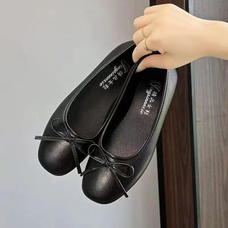 Maßgeschneiderte und bequeme orthopädische Ballerinas