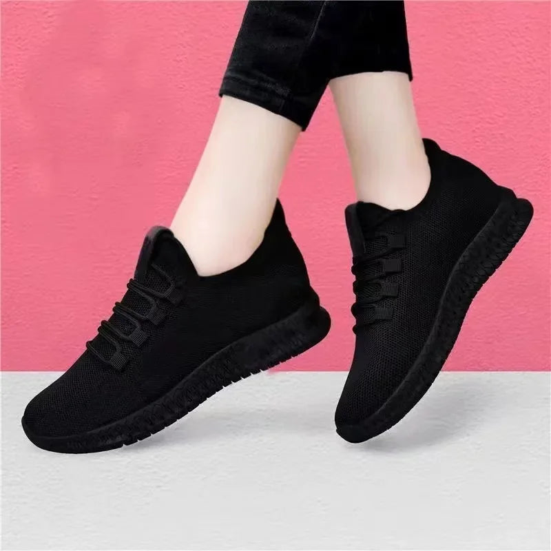 Bequeme und modische orthopädische Turnschuhe