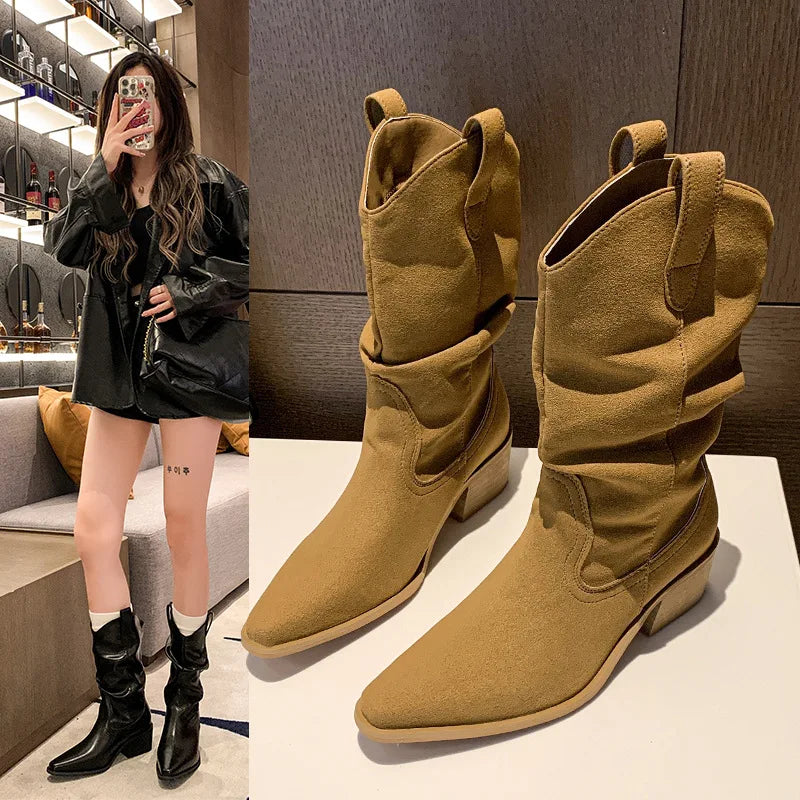 Modische und stützende orthopädische Stiefel