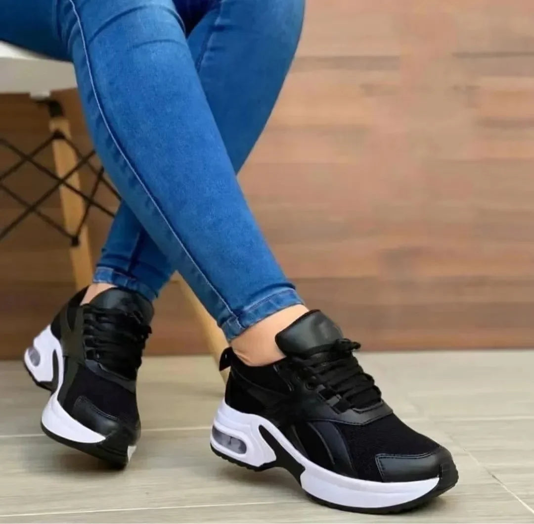 Stützende und trendige orthopädische Turnschuhe