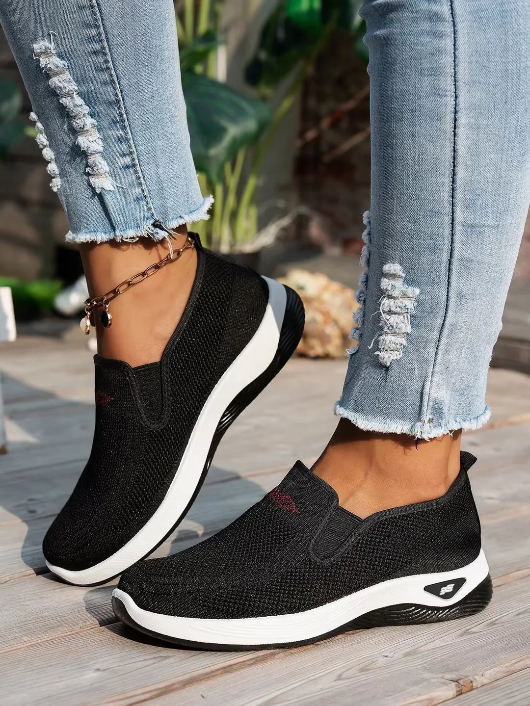 Lässige und stützende orthopädische Schuhe