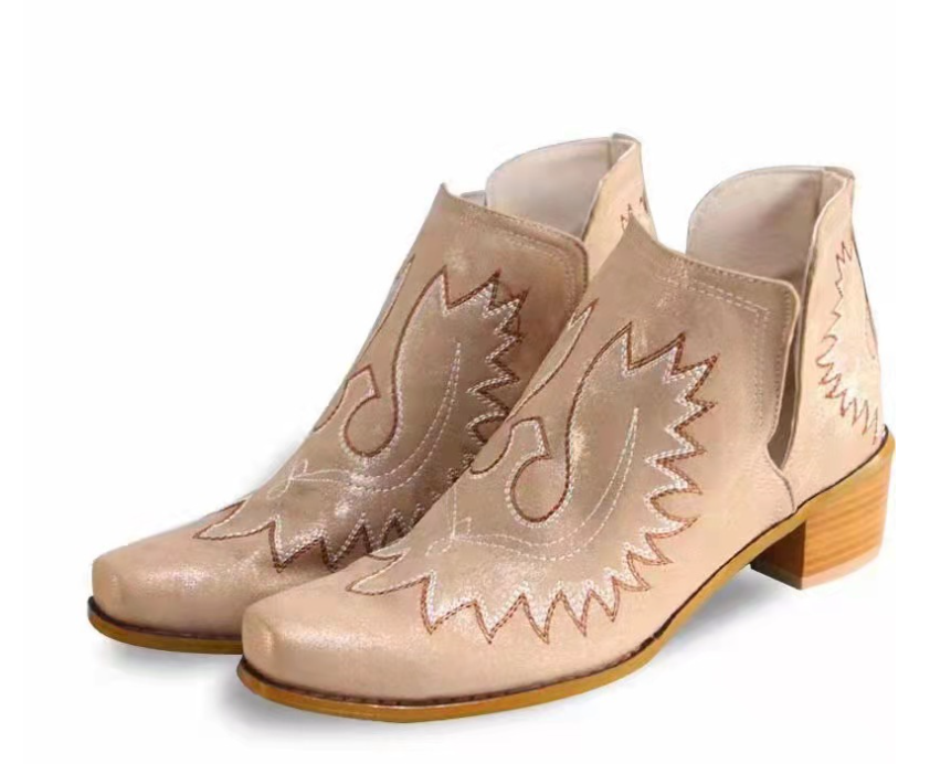 Anmutige Orthopädische Stiefel für modernen Look