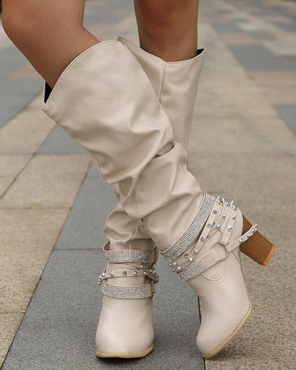 Anmutige Orthopädische Stiefel für modernen Look