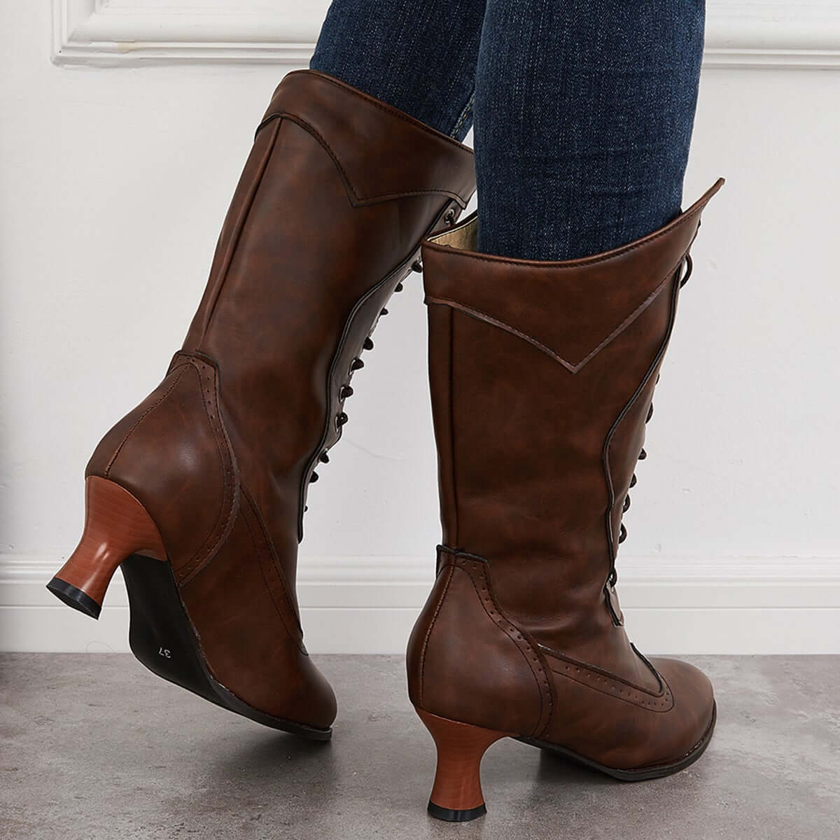 Vintage inspirierte Orthopädische Stiefel