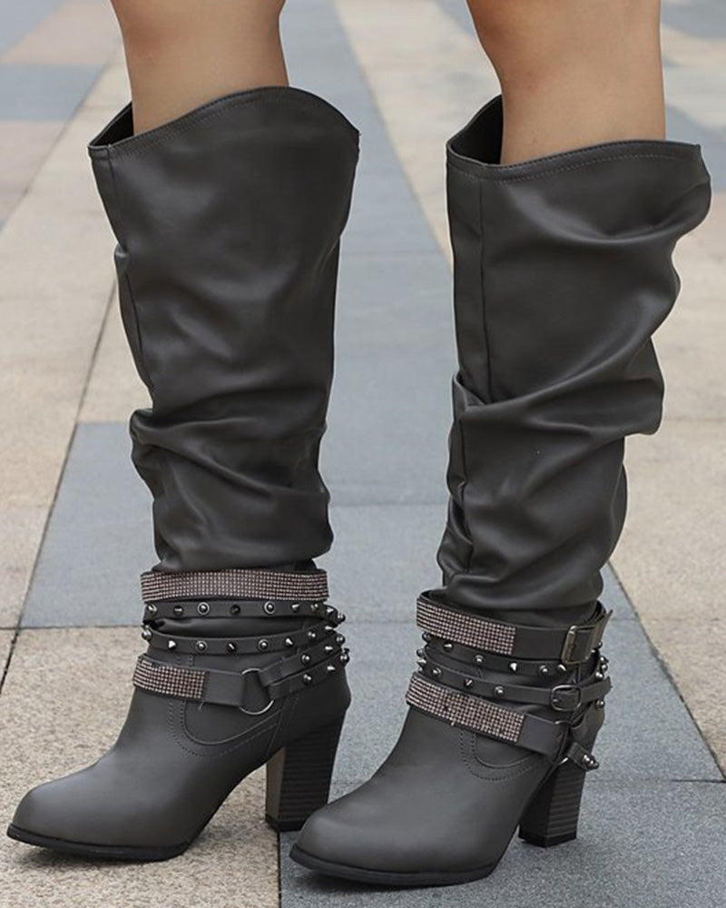 Anmutige Orthopädische Stiefel für modernen Look