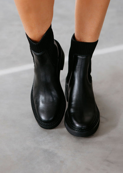 Elegante Orthopädische Stiefel für jeden Schritt