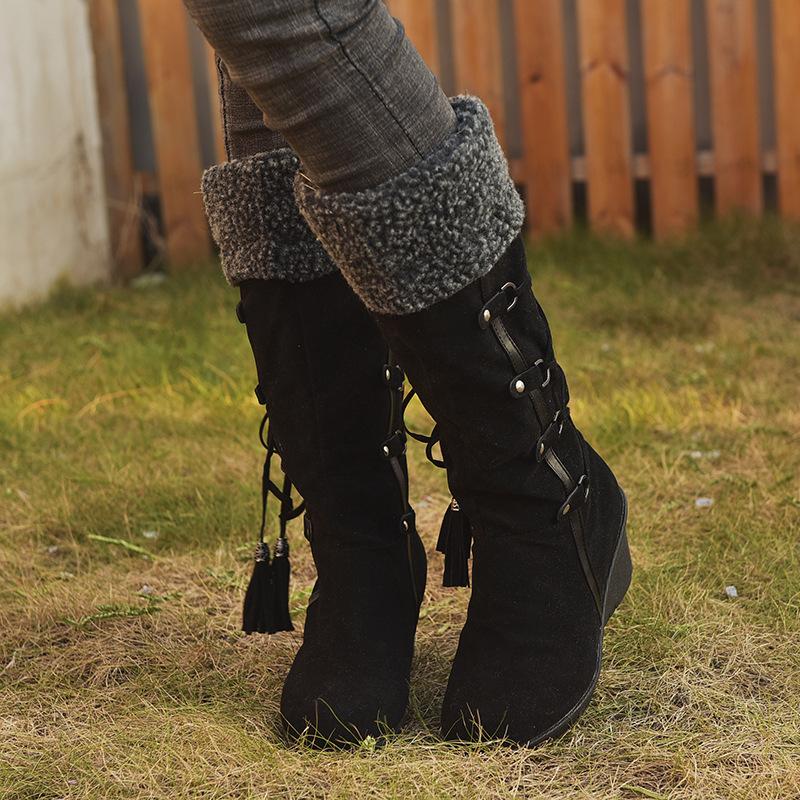Schicke Orthopädische Stiefel mit einzigartigem Design