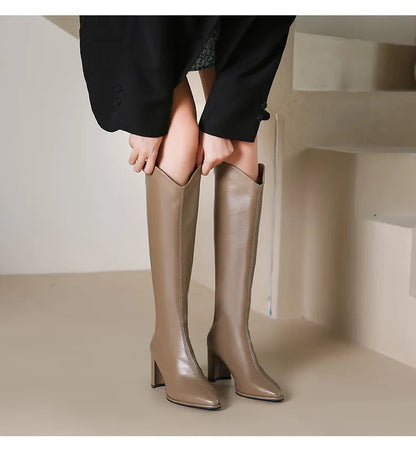Klassische Orthopädische Stiefel mit zeitlosem Stil