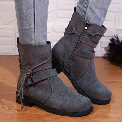 Klassische Orthopädische Stiefel mit zeitlosem Stil