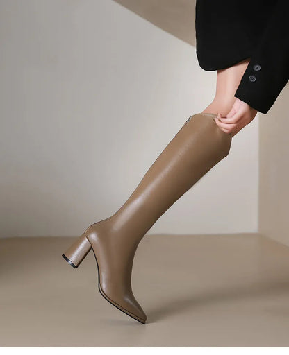 Klassische Orthopädische Stiefel mit zeitlosem Stil