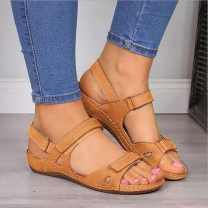 Klassische Orthopädische Sandalen mit zeitlosem Stil