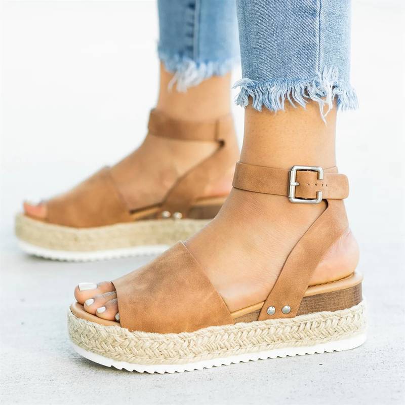 Wunderschön gefertigte Orthopädische Sandalen