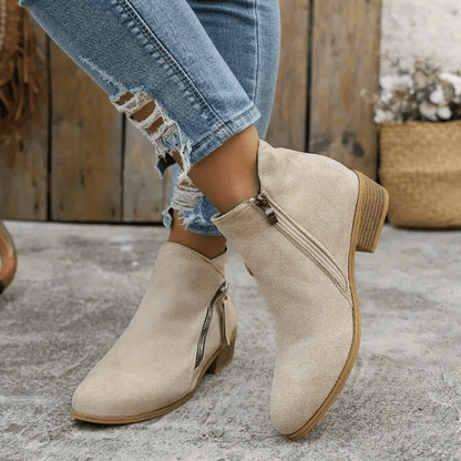 Klassische Orthopädische Stiefel mit zeitlosem Stil