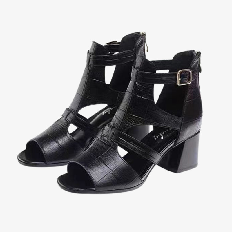 MW | Sandalen im römischen Stil