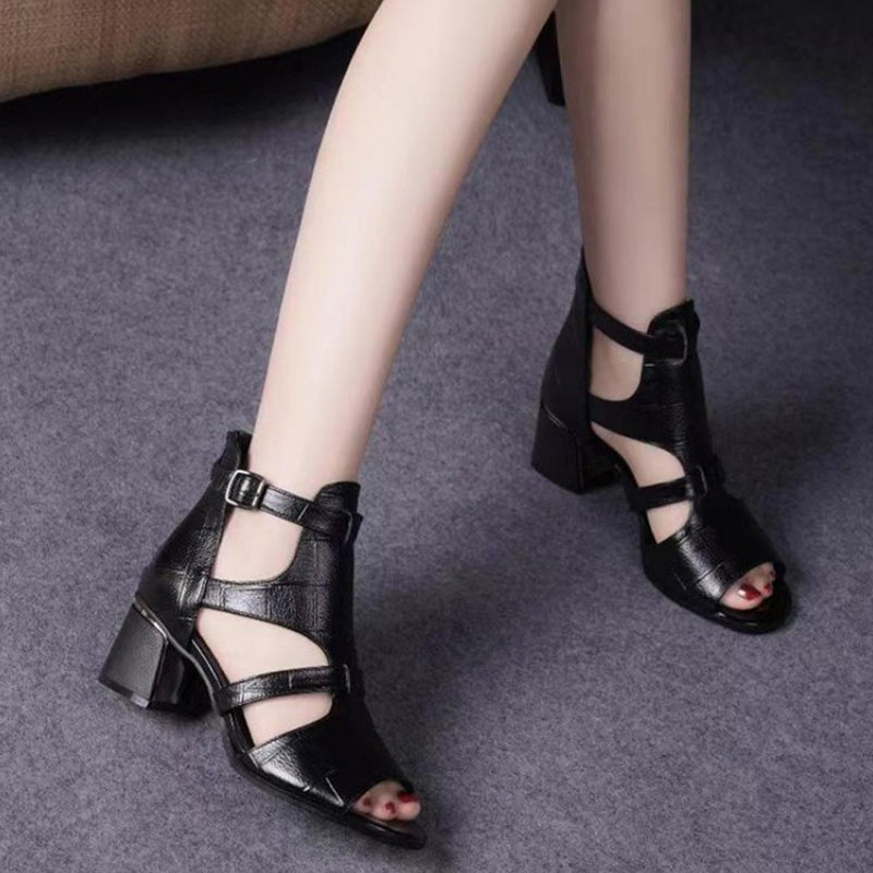 MW | Sandalen im römischen Stil