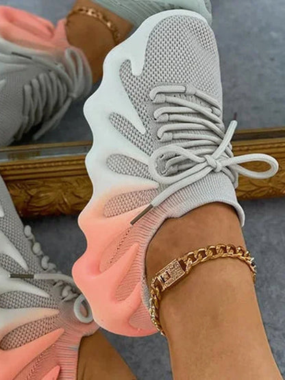MW und luftige Sneakers
