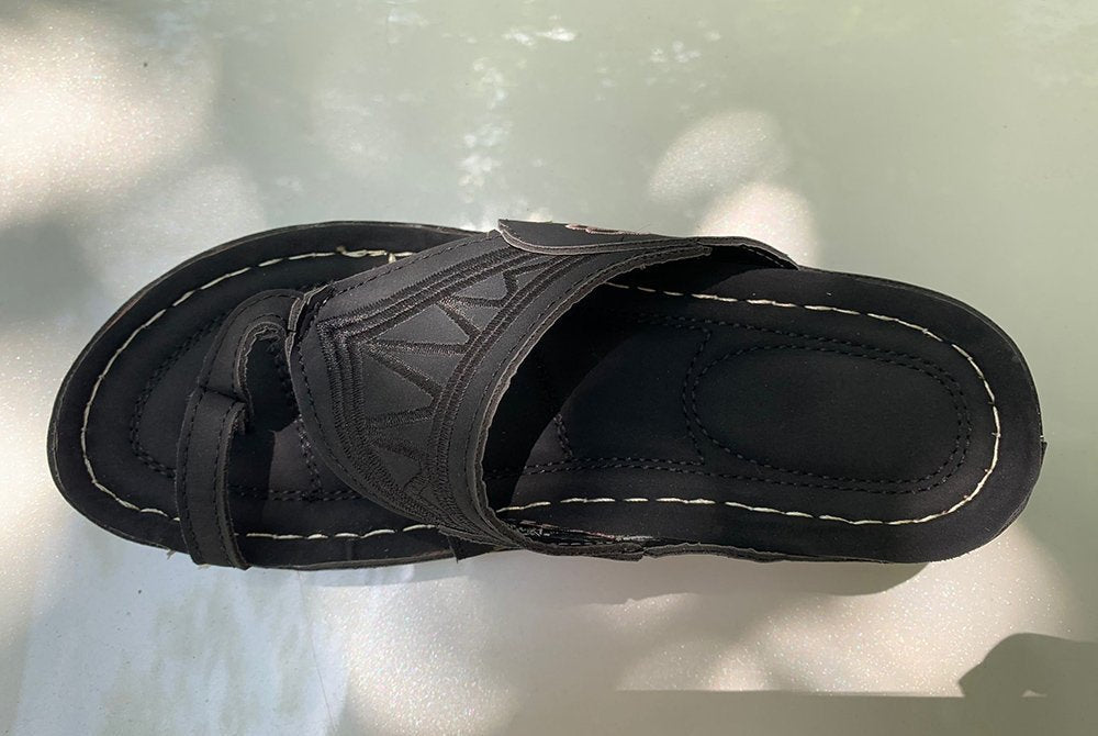 Klassische Orthopädische Schuhe mit zeitlosem Stil