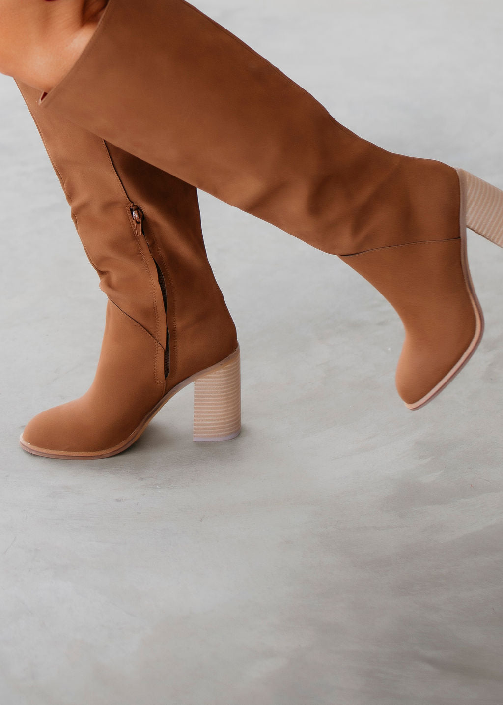 Klassische Orthopädische Stiefel mit zeitlosem Stil