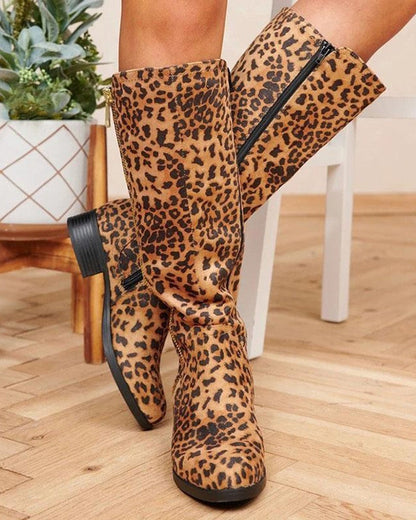 Anmutige Orthopädische Stiefel für modernen Look