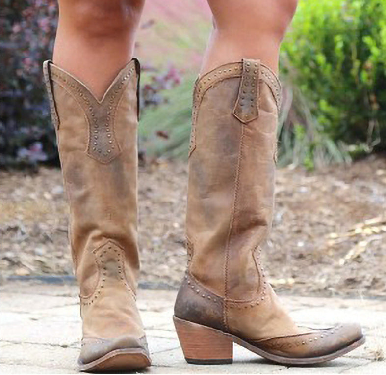 Schicke Orthopädische Stiefel mit einzigartigem Design