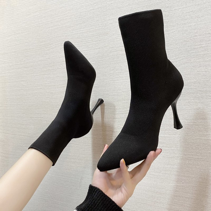 Anmutige Orthopädische Stiefel für modernen Look