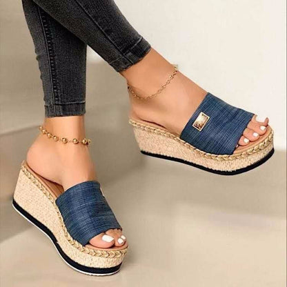 Schicke Orthopädische Sandalen mit einzigartigem Design