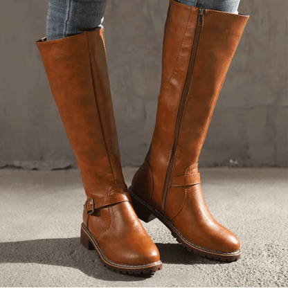 Pilar® | Casual, orthopedic cut boots