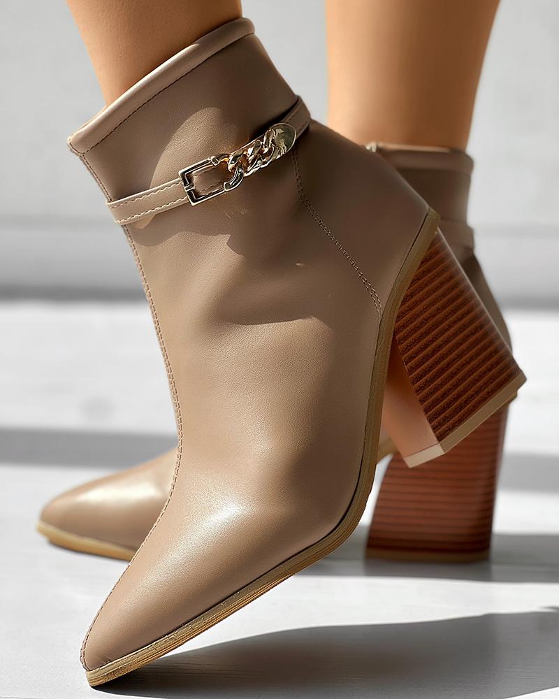 Klassische Orthopädische Stiefel mit zeitlosem Stil