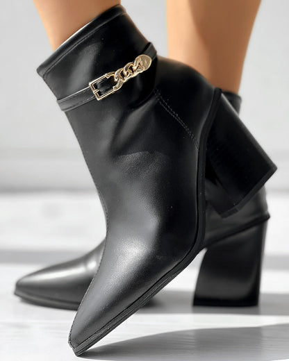 Klassische Orthopädische Stiefel mit zeitlosem Stil