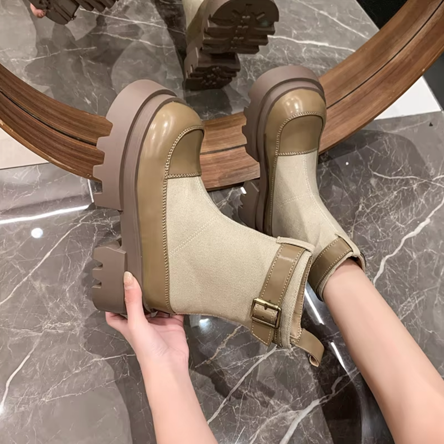 Wunderschön gefertigte Orthopädische Stiefel