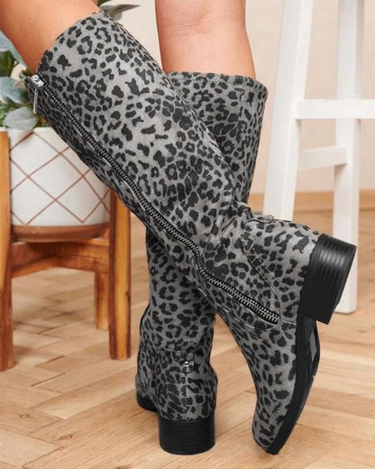 Anmutige Orthopädische Stiefel für modernen Look