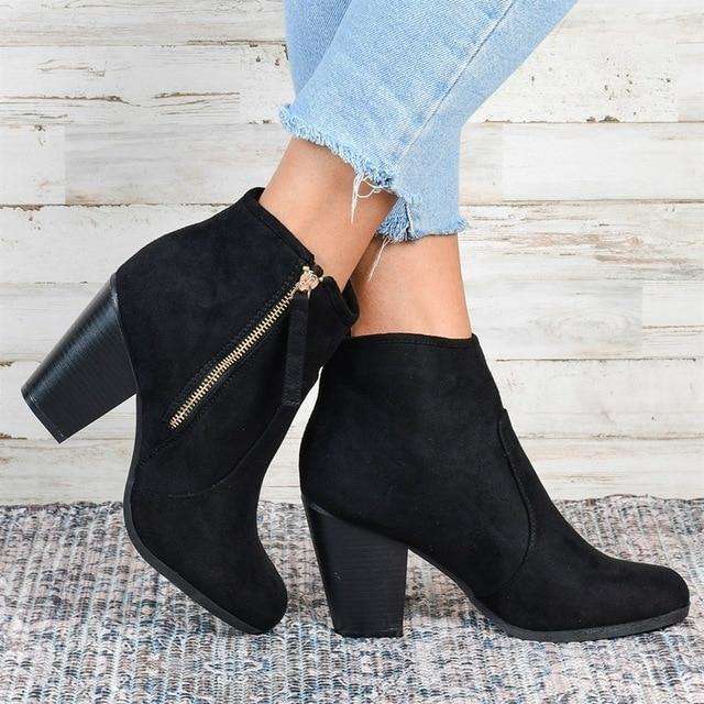 Anmutige Orthopädische Stiefel für modernen Look