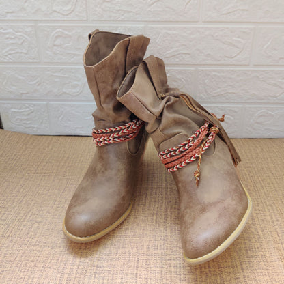 Schicke Orthopädische Stiefel mit einzigartigem Design