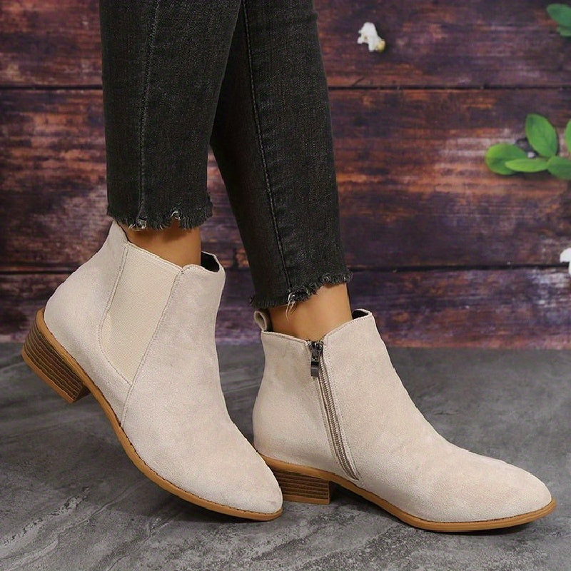 Klassische Orthopädische Stiefel mit zeitlosem Stil