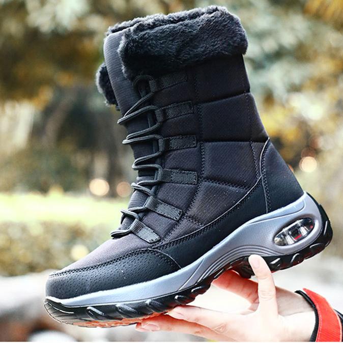 Anmutige Orthopädische Stiefel für modernen Look