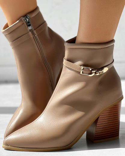 Klassische Orthopädische Stiefel mit zeitlosem Stil