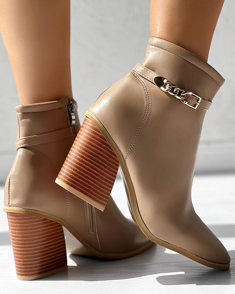 Klassische Orthopädische Stiefel mit zeitlosem Stil