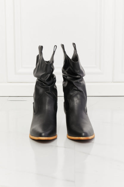 Schicke Orthopädische Stiefel mit einzigartigem Design