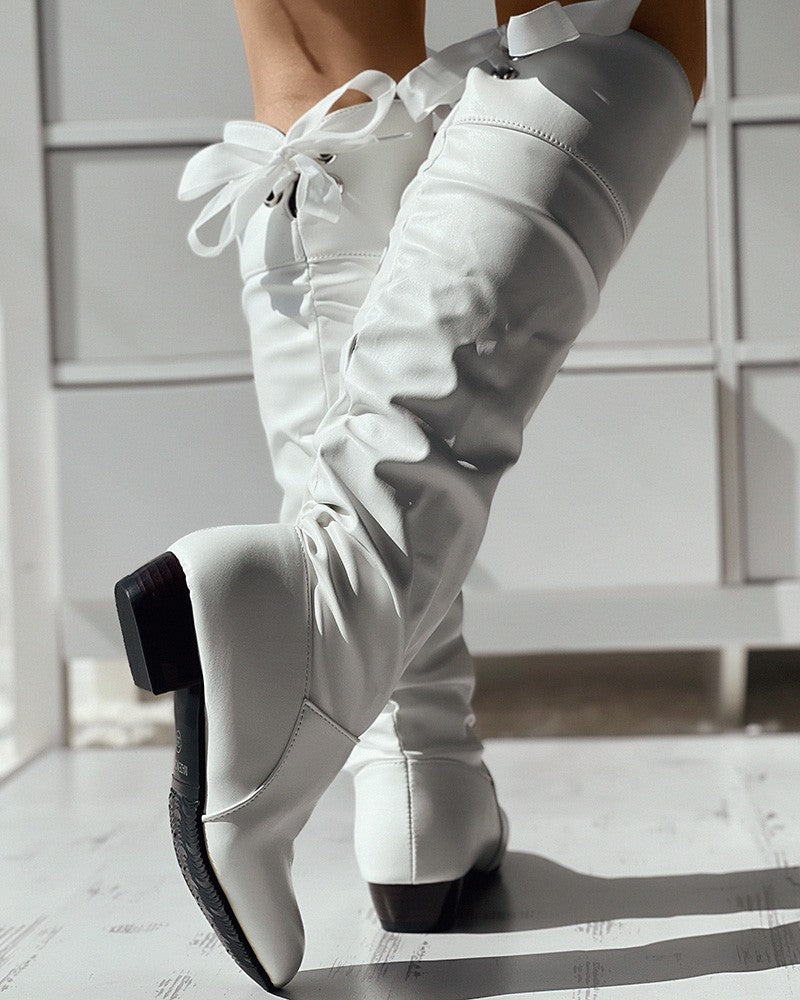 Anmutige Orthopädische Stiefel für modernen Look
