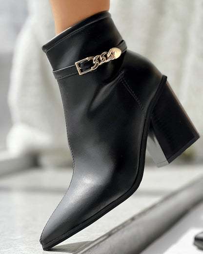 Klassische Orthopädische Stiefel mit zeitlosem Stil