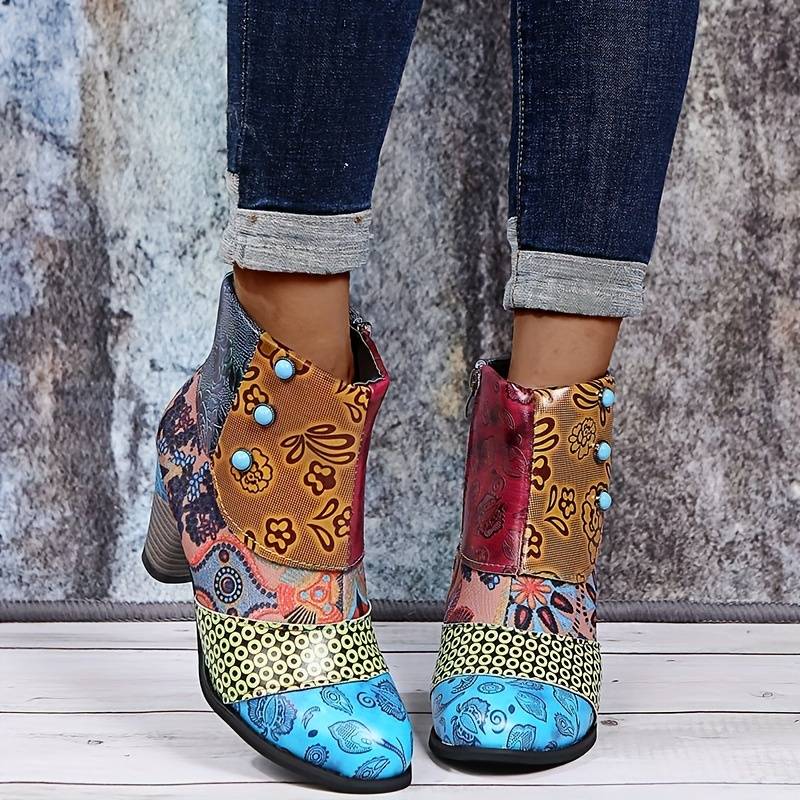 Schicke Orthopädische Stiefel mit einzigartigem Design