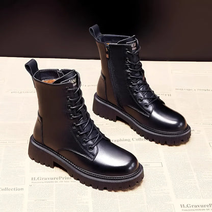 Klassische Orthopädische Stiefel mit zeitlosem Stil