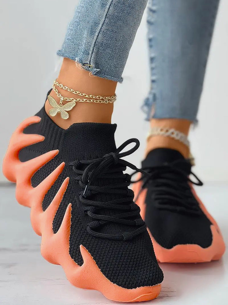 MW und luftige Sneakers
