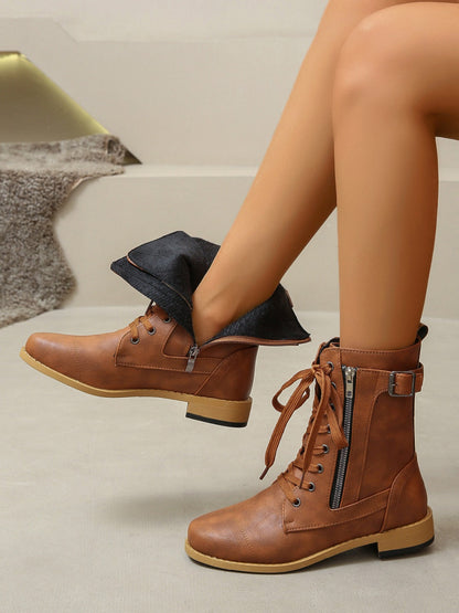 Schicke Orthopädische Stiefel mit einzigartigem Design