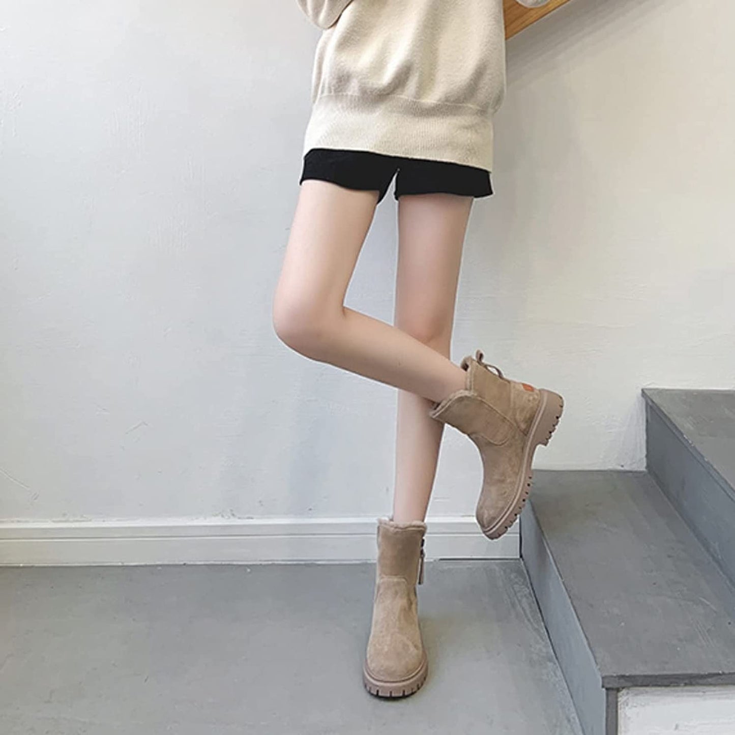 Schicke Orthopädische Stiefel mit einzigartigem Design