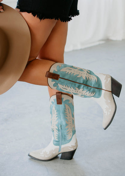 Malena® | Fashionable and supportive orthopedic boots